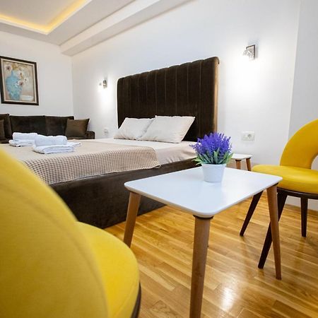 Queens Central Apartments Ohrid Exteriör bild