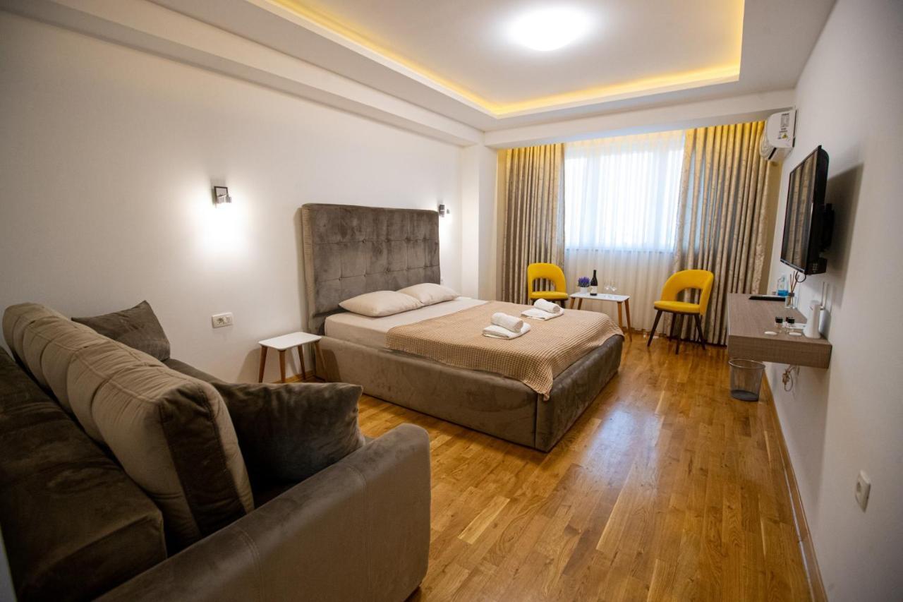 Queens Central Apartments Ohrid Exteriör bild