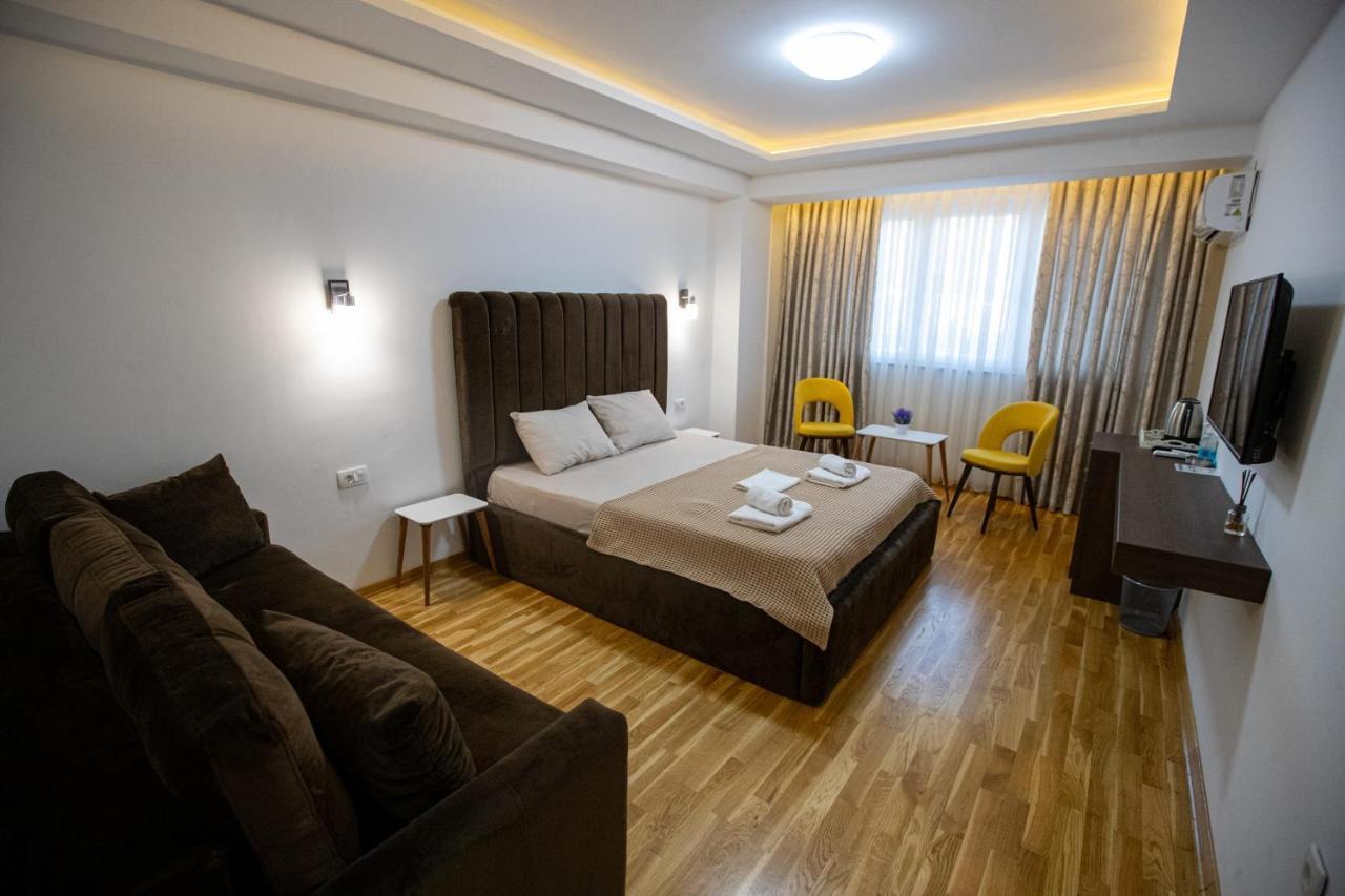 Queens Central Apartments Ohrid Exteriör bild